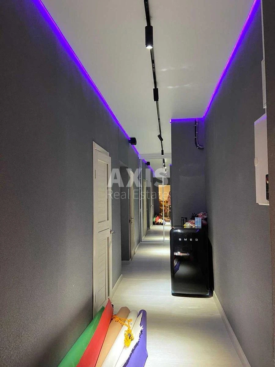 Service object vul. Pryrichna Twenty-one A, 130m2456626