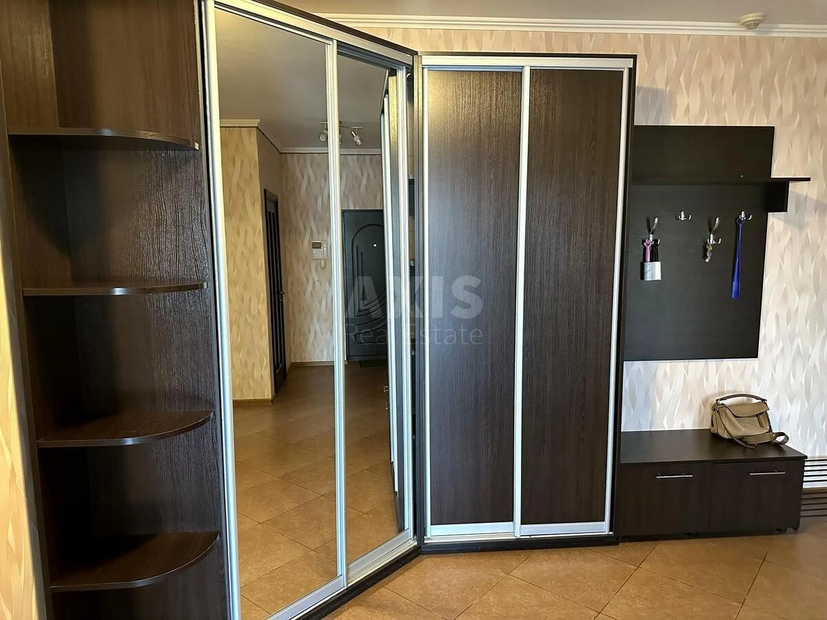 2к квартира ул. Княжий Затон 21668568