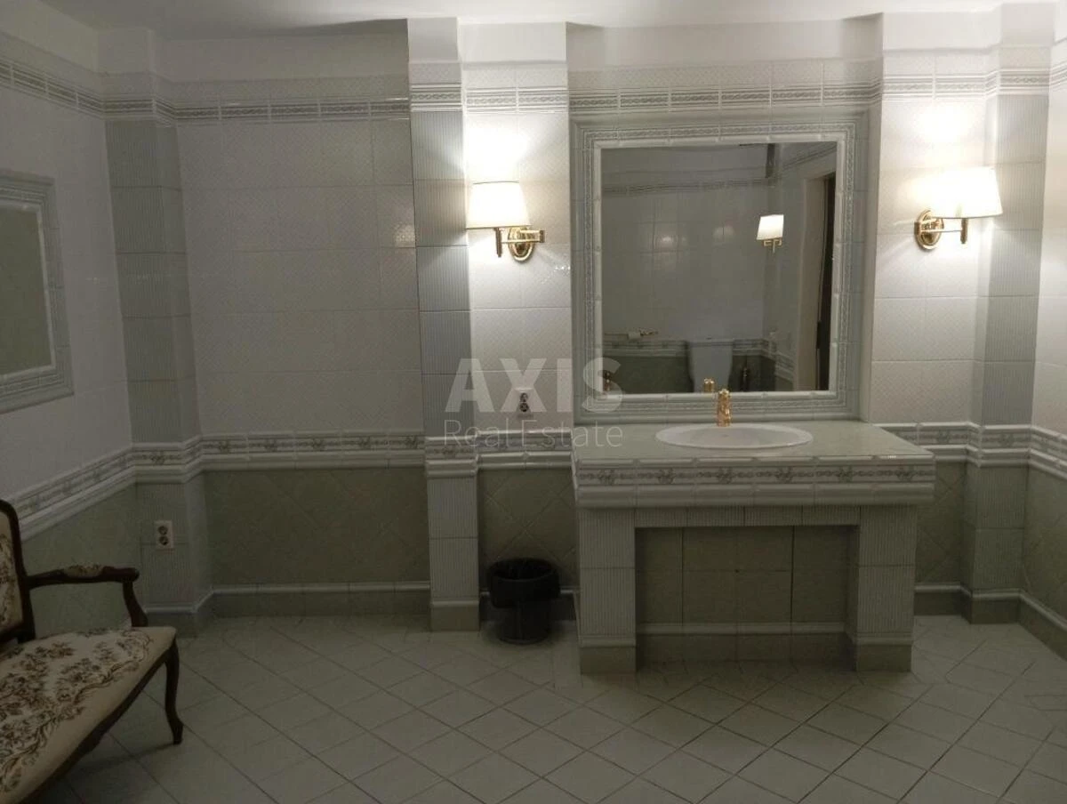 Office vul. Shovkovychna 42/44, 415m26696811