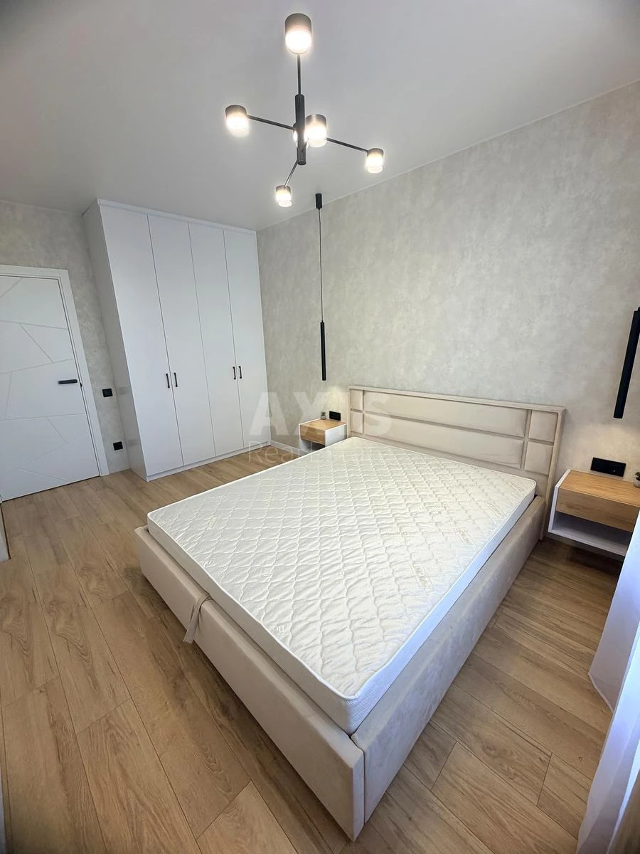 1k apartment vul. Vsevoloda Zmijenka 3701314