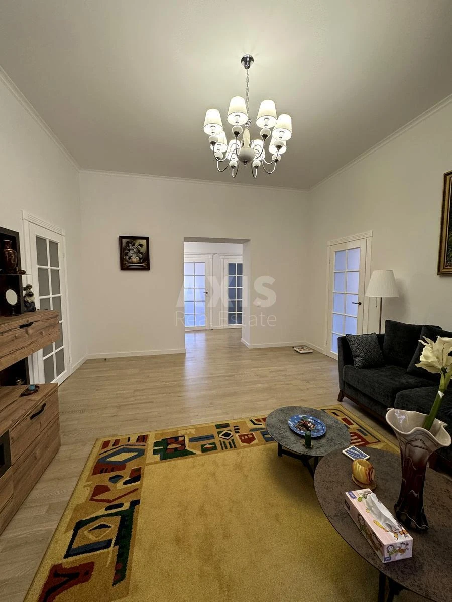 4k apartment vul. Kost'ol'na 156544911