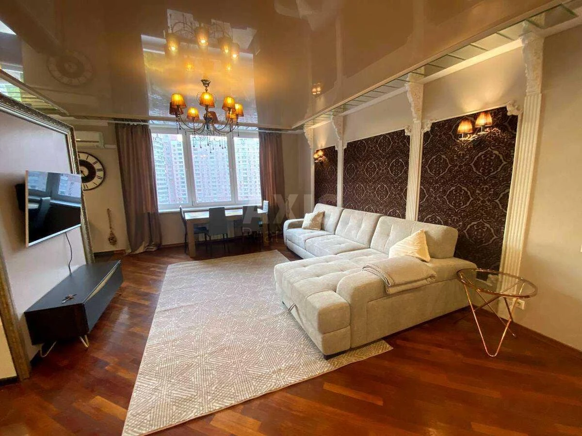 3k apartment vul. Oleny Pchilky 2706142