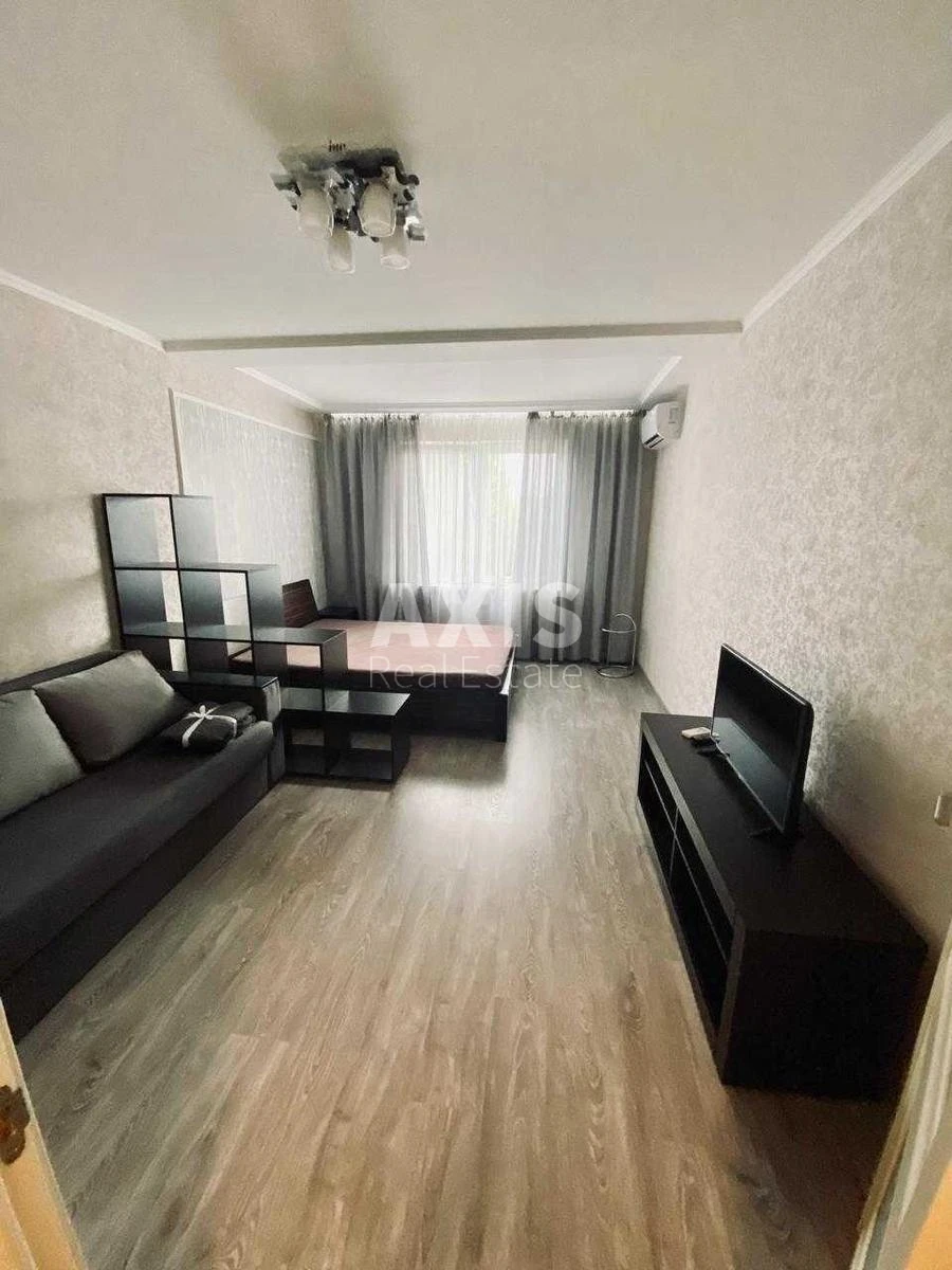 1к квартира ул. Михаила Максимовича 3348801