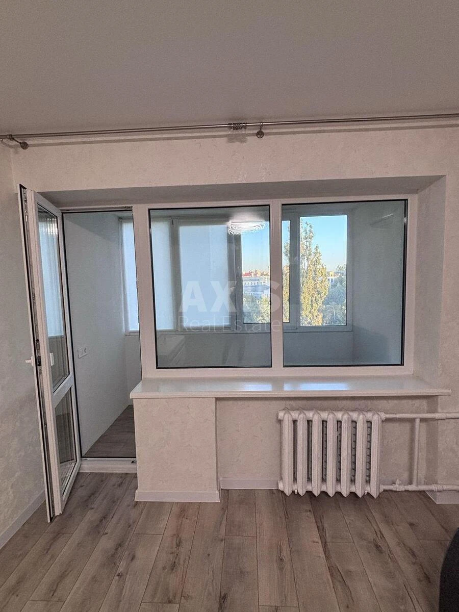 1к квартира ул. Хохловых Семьи 1600695