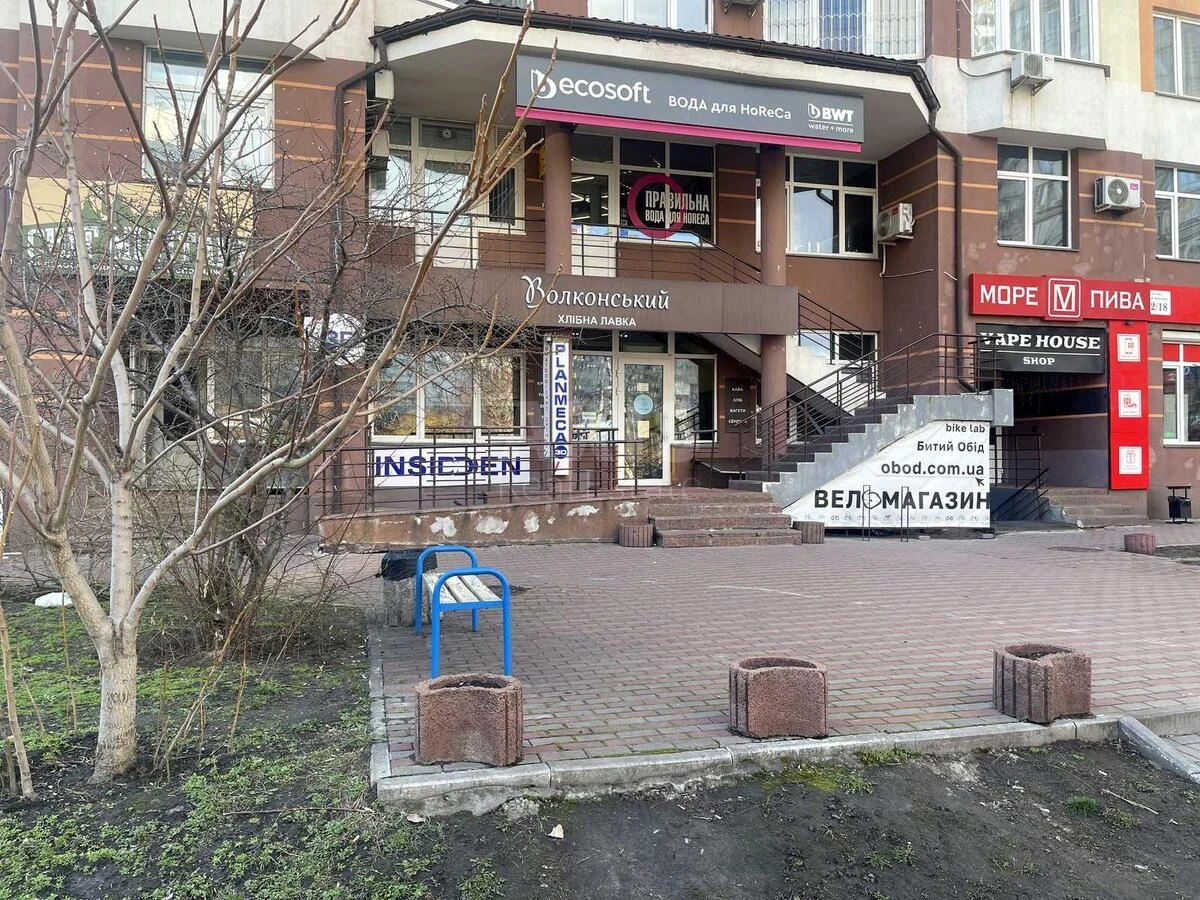 Office vul. Ahmatovoi' Anny 32/18, 80m27105215