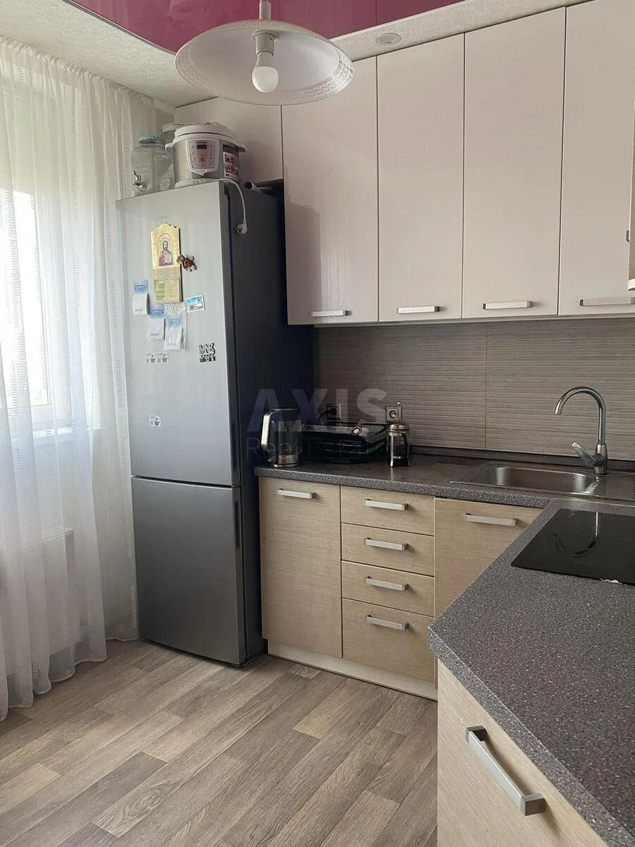 2к квартира вул. Крушельницької Соломії 15