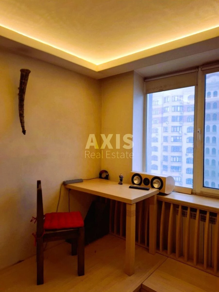 3к квартира ул. Черновола Вячеслава 20553300