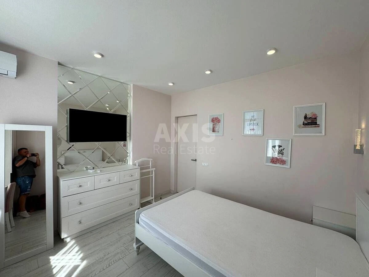 2k apartment vul. Kudri Ivana 3А684080