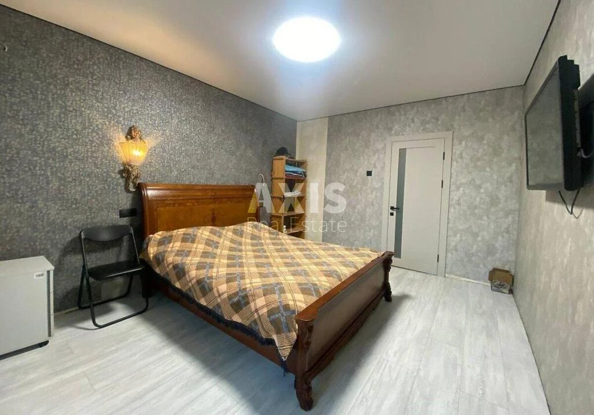 3к квартира ул. Каштановая 8631755