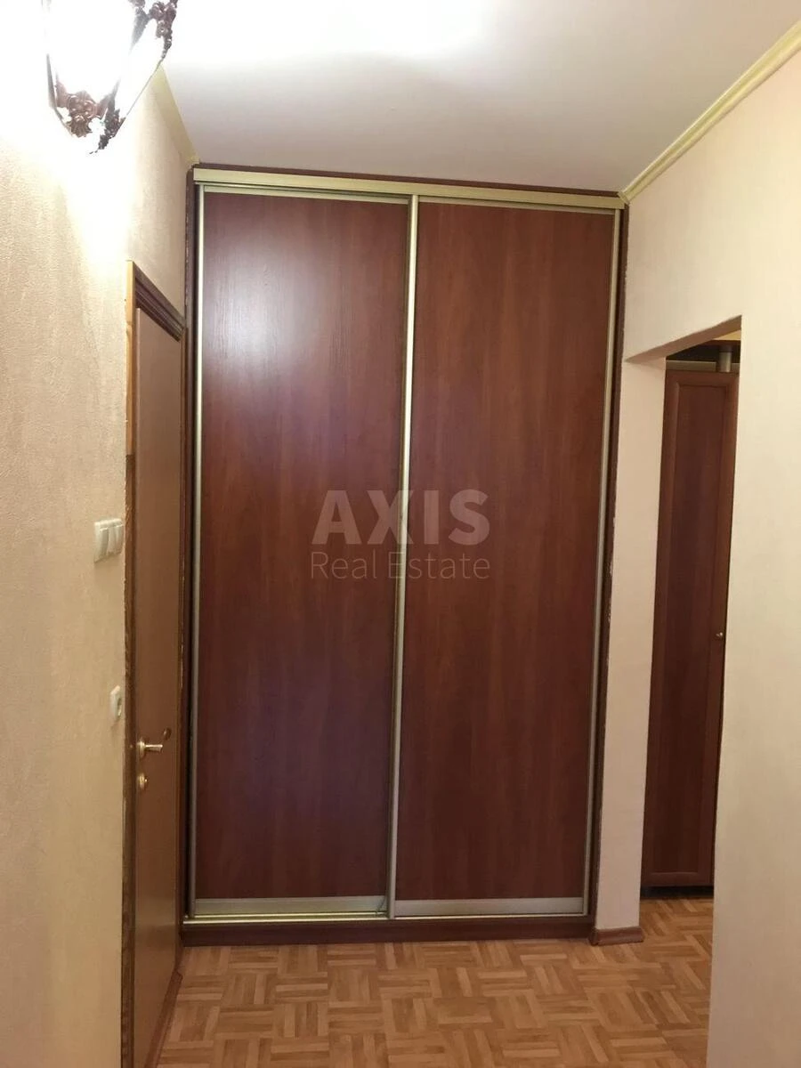 2k apartment vul. Levka Lukyanenka 15Г648175