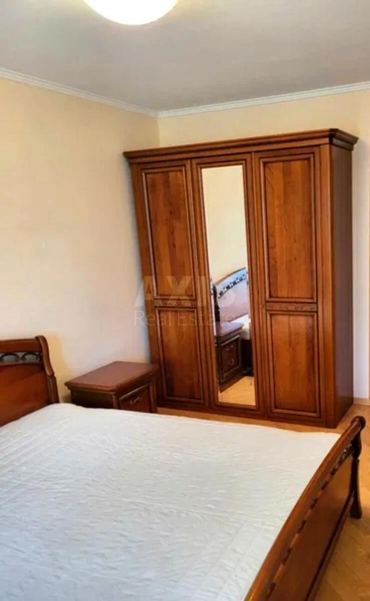 3к квартира ул. Драгоманова 17664963