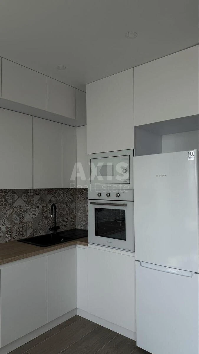 1k apartment vul. Revuc'kogo 4069764