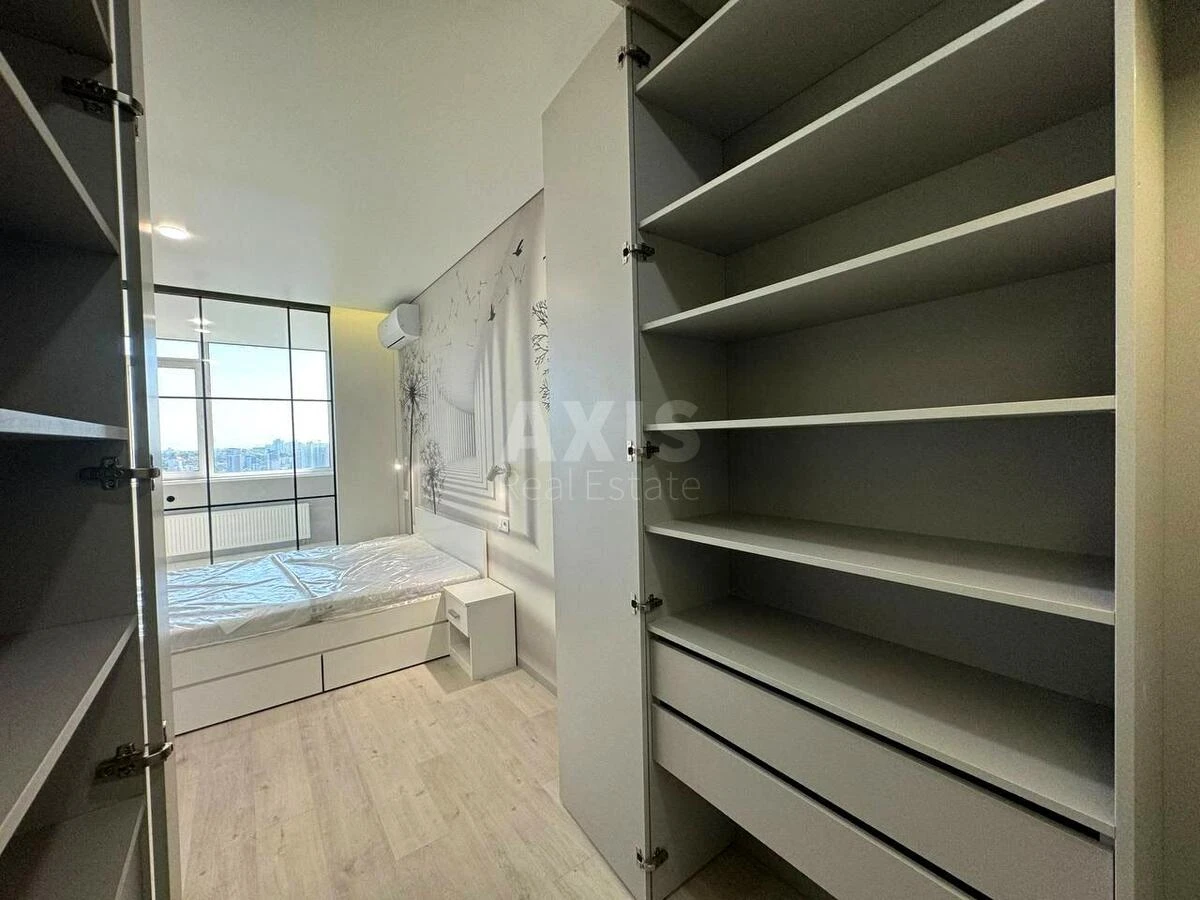 1к квартира пр-т Берестейский 116554110