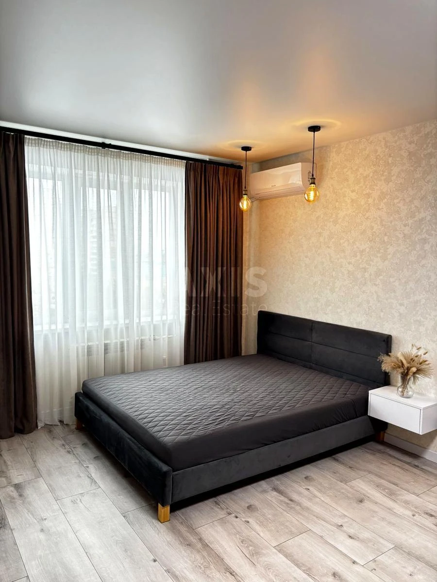 1k apartment vul. Akademika Jefremova 7А6681411