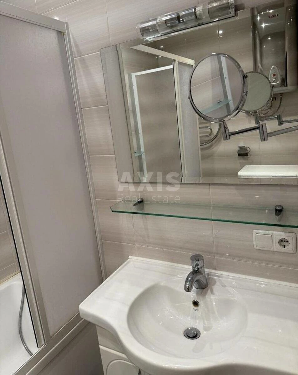 1к квартира ул. Ахматовой Анны 346544011