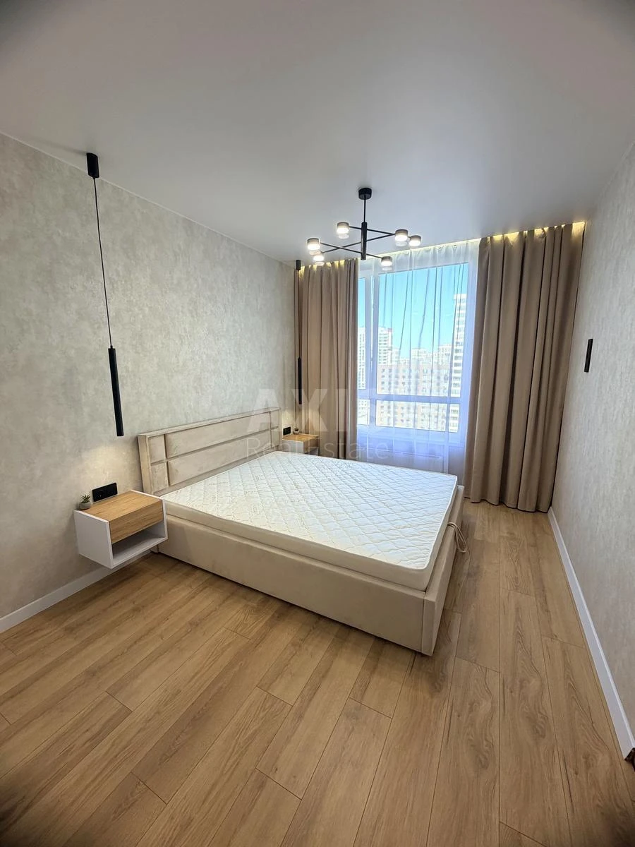 1k apartment vul. Vsevoloda Zmijenka 3701315