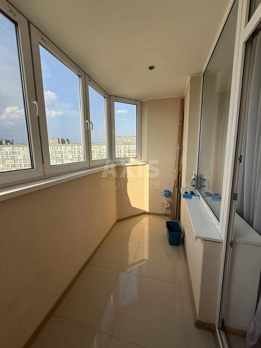 2k apartment vul. Oleny Pchilky 6716072