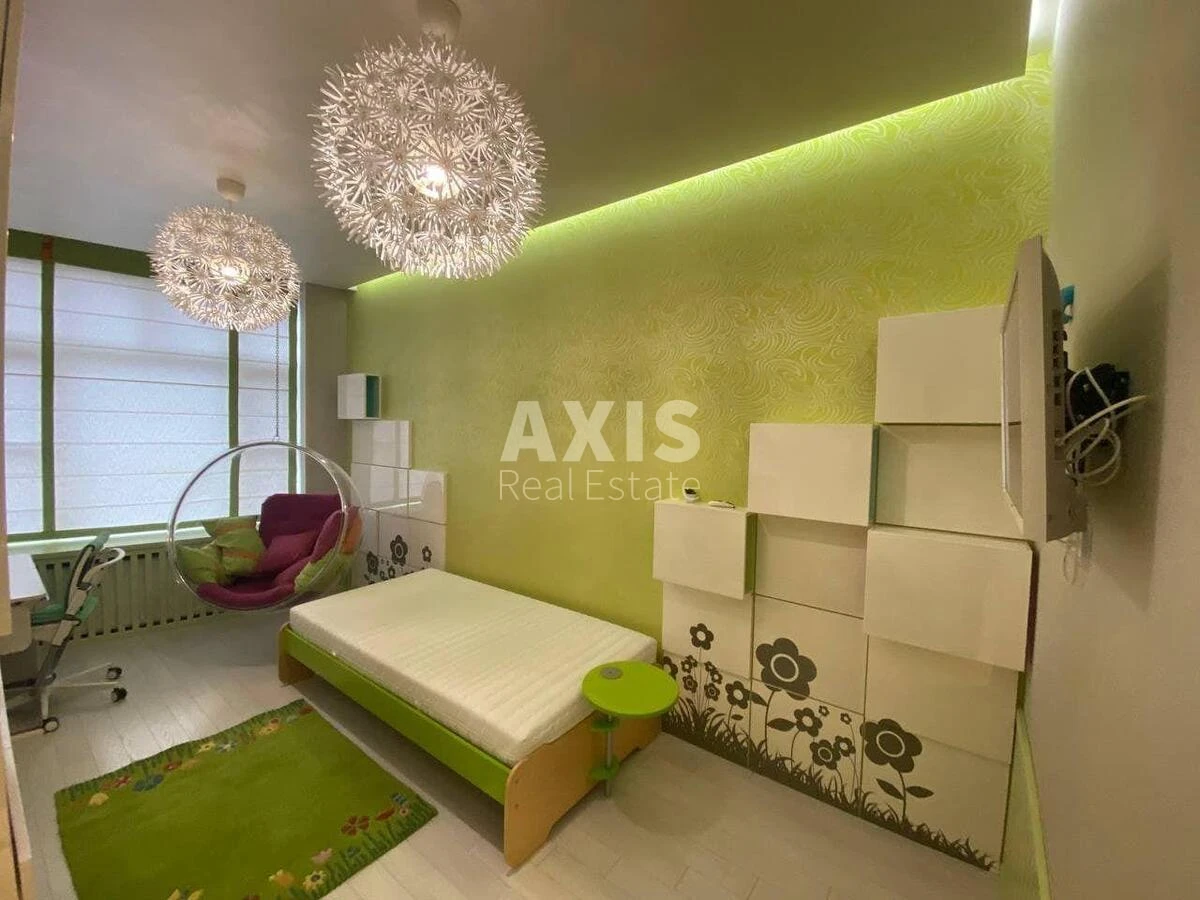 3k apartment vul. Parkovo-Syrec'ka 4Б5805210