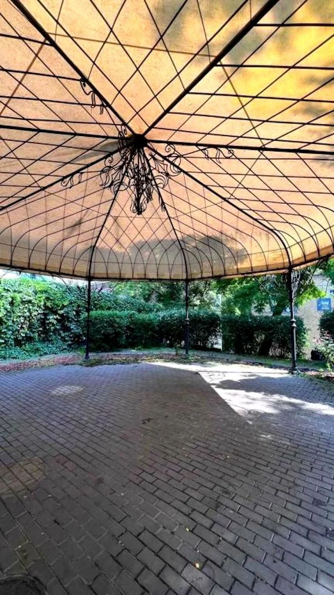 Office vul. Saksagans'kogo 55, 280m2