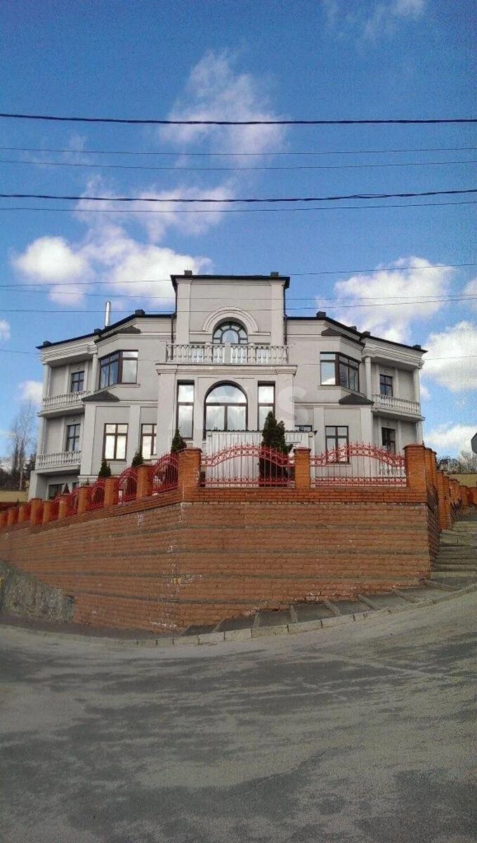 Office vul. Redutna 1, 1000m2647582