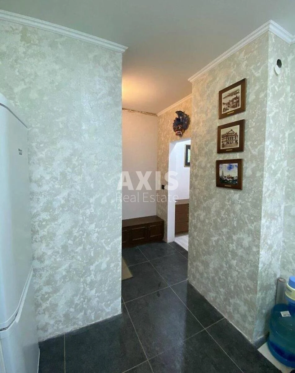 3к квартира ул. Каштановая 8631757