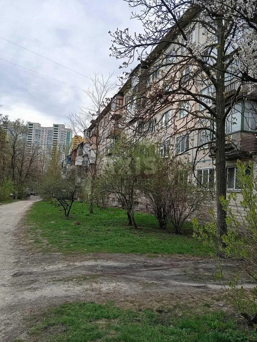 2к квартира пр-т Навои Алишера 766824013