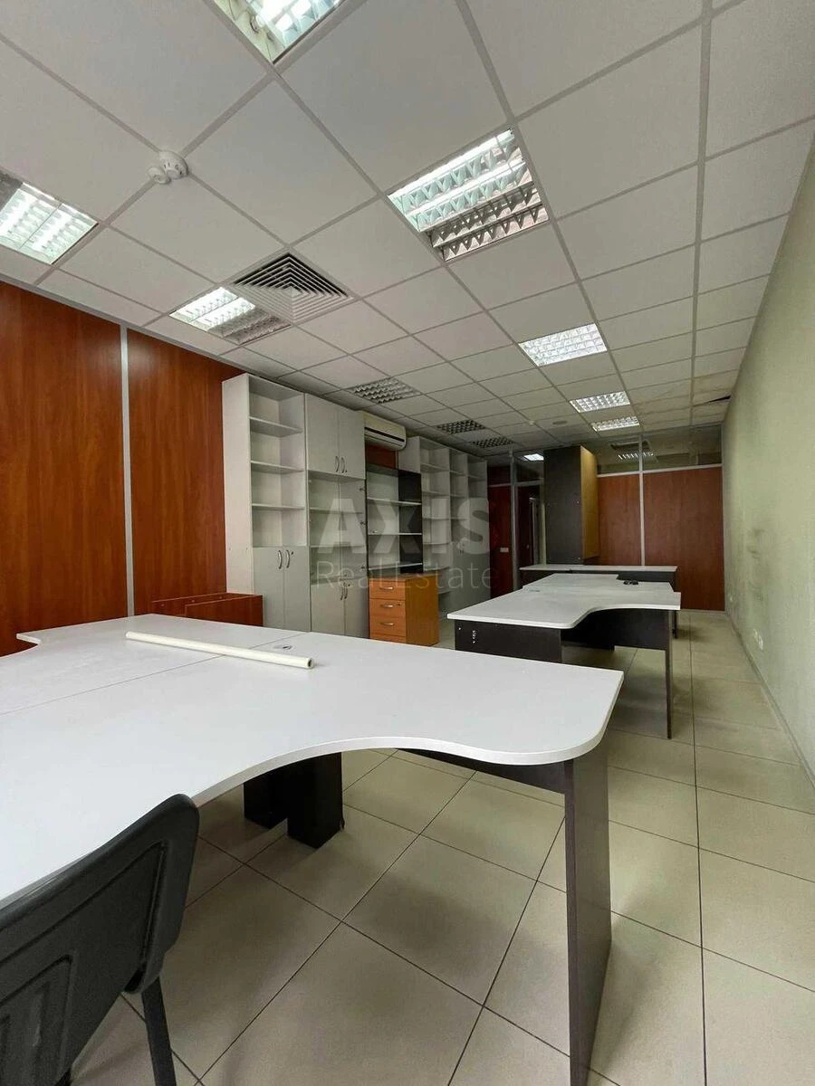 Office vul. Sichovyh Stril'civ 52А, 250m26758314
