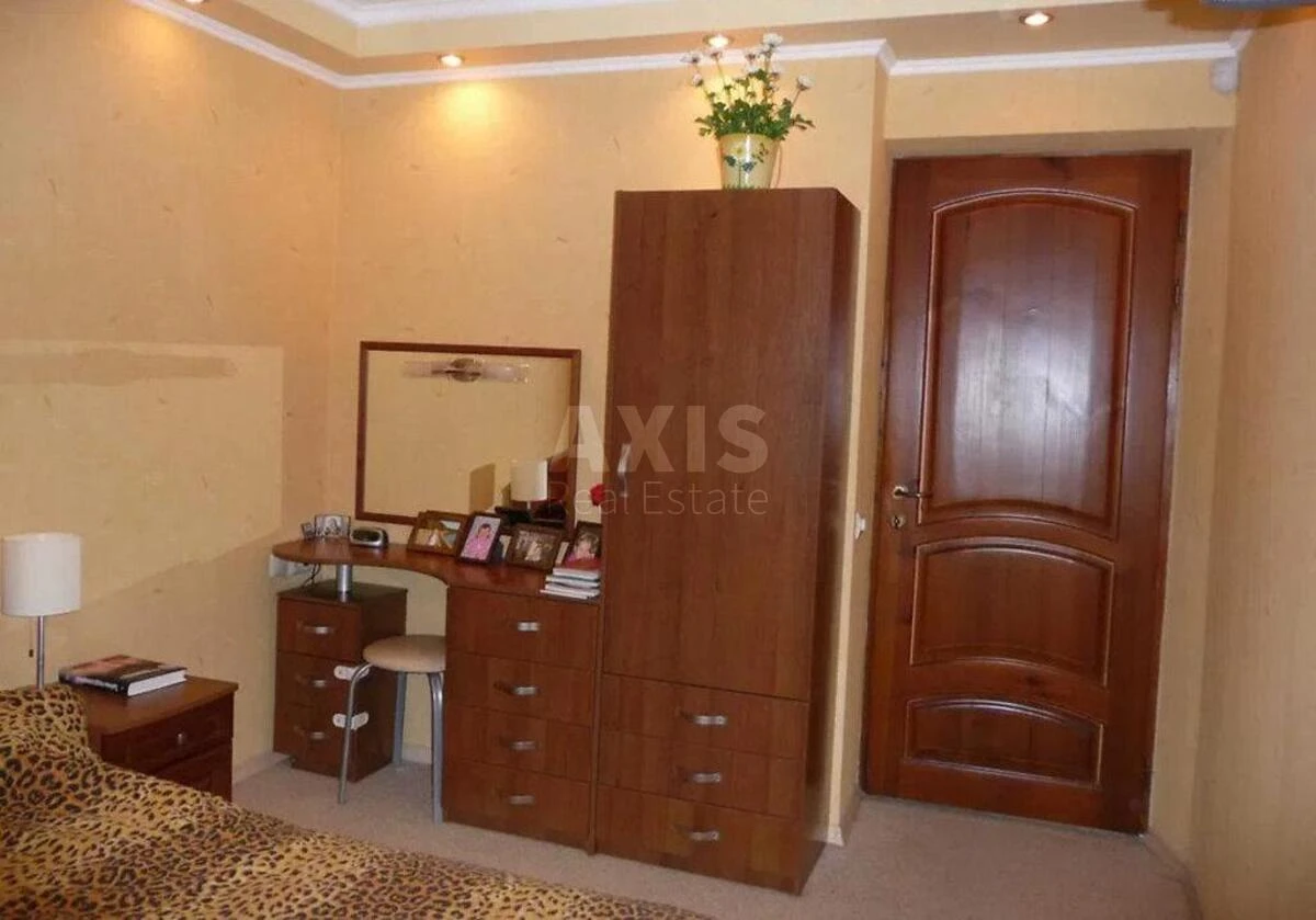 3k apartment vul. Polovec'ka 126914010