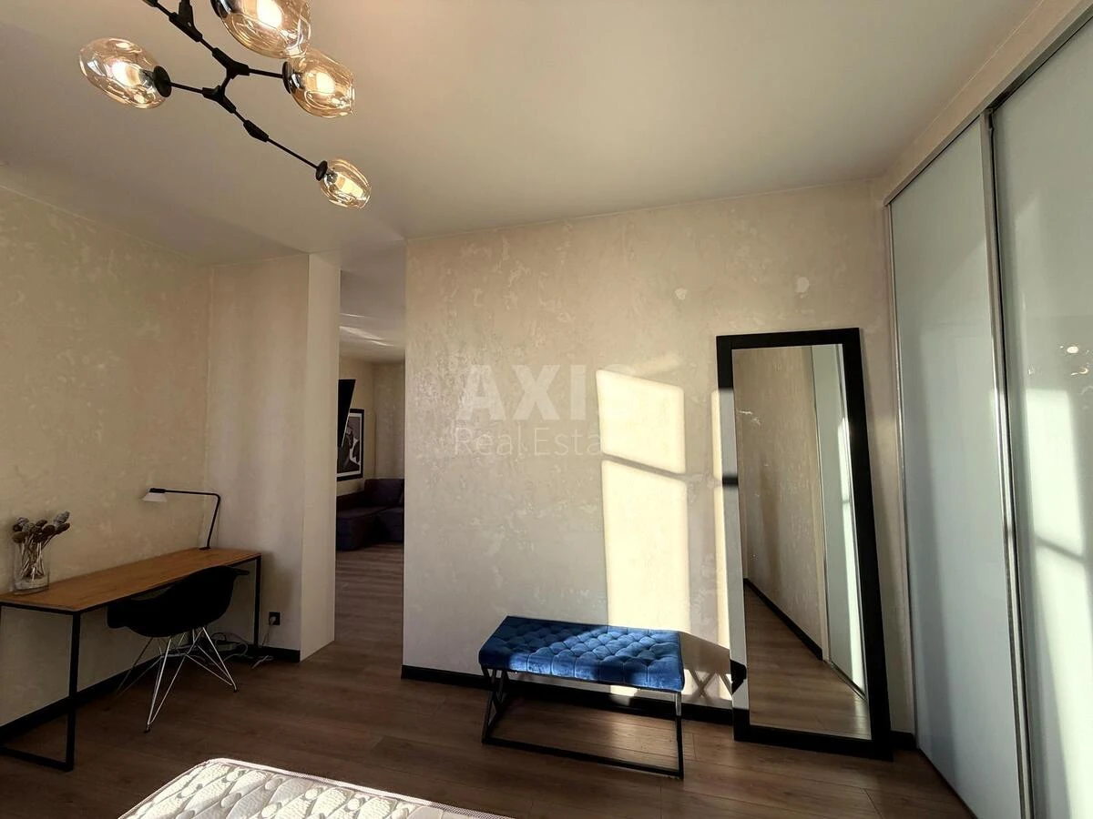 1k apartment vul. Truskavec'ka 10Д703311