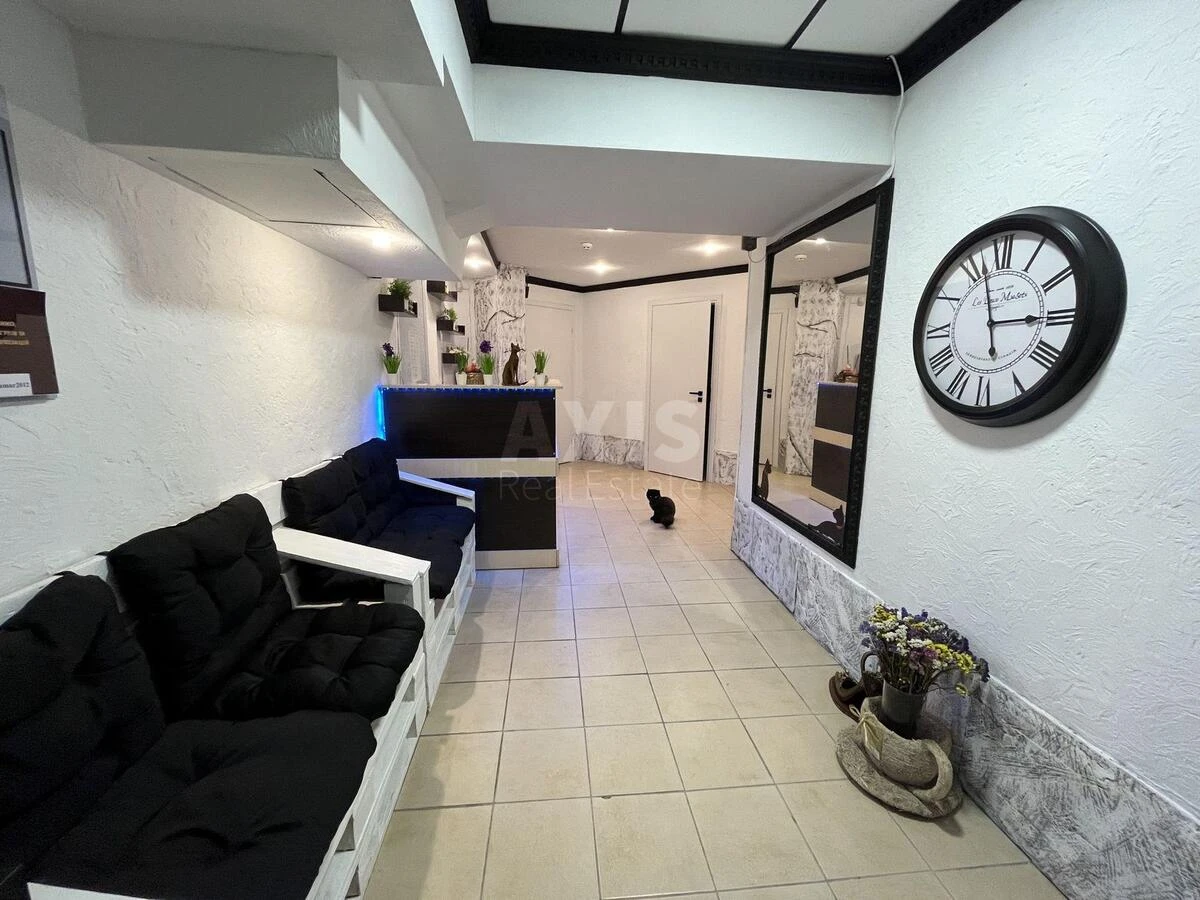 Trade object vul. Okipnoi' Rai'sy 4А, 162m267250