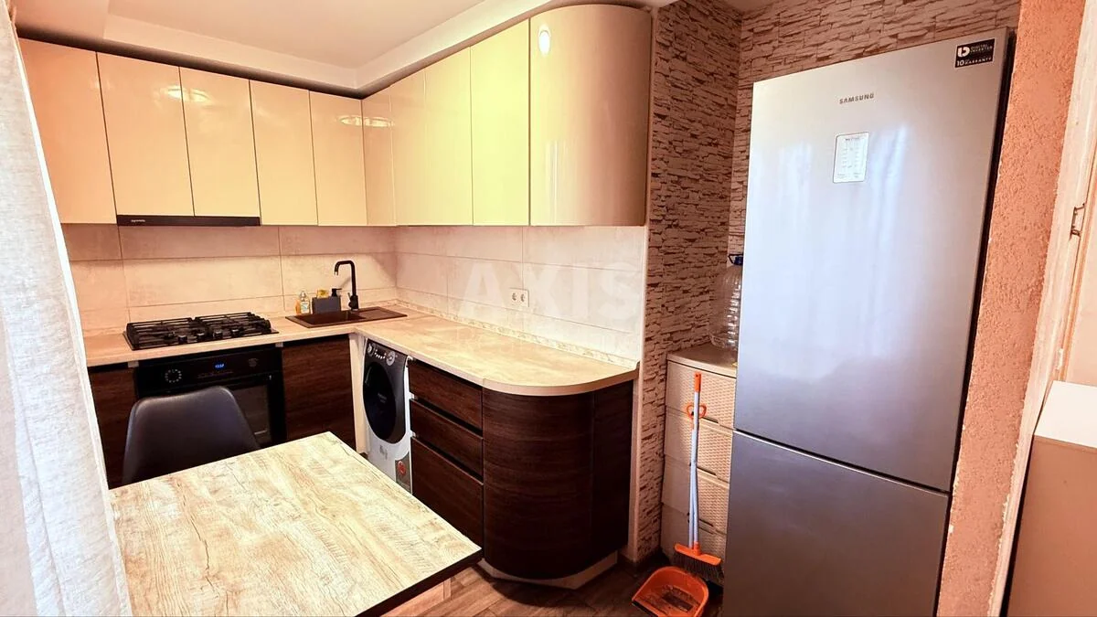 2k apartment pr-t Berestejskij 88/2