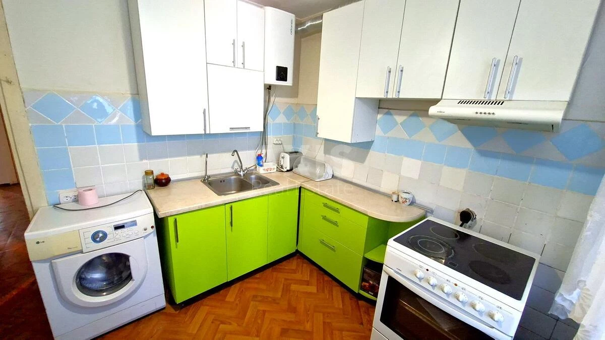 3k apartment vul. Bulahovs'kogo Akademika 42/43658391