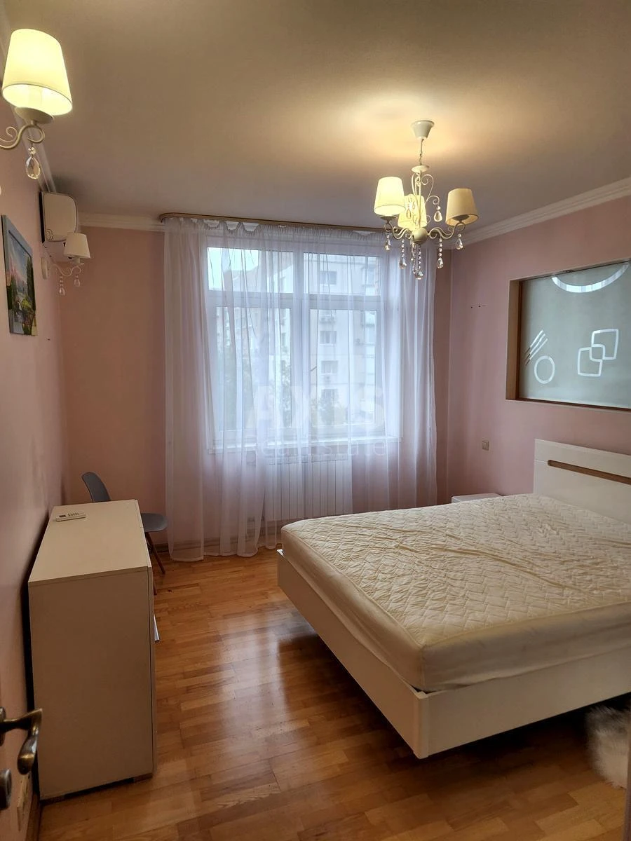 3к квартира пр-т Голосеевский 130/57679551