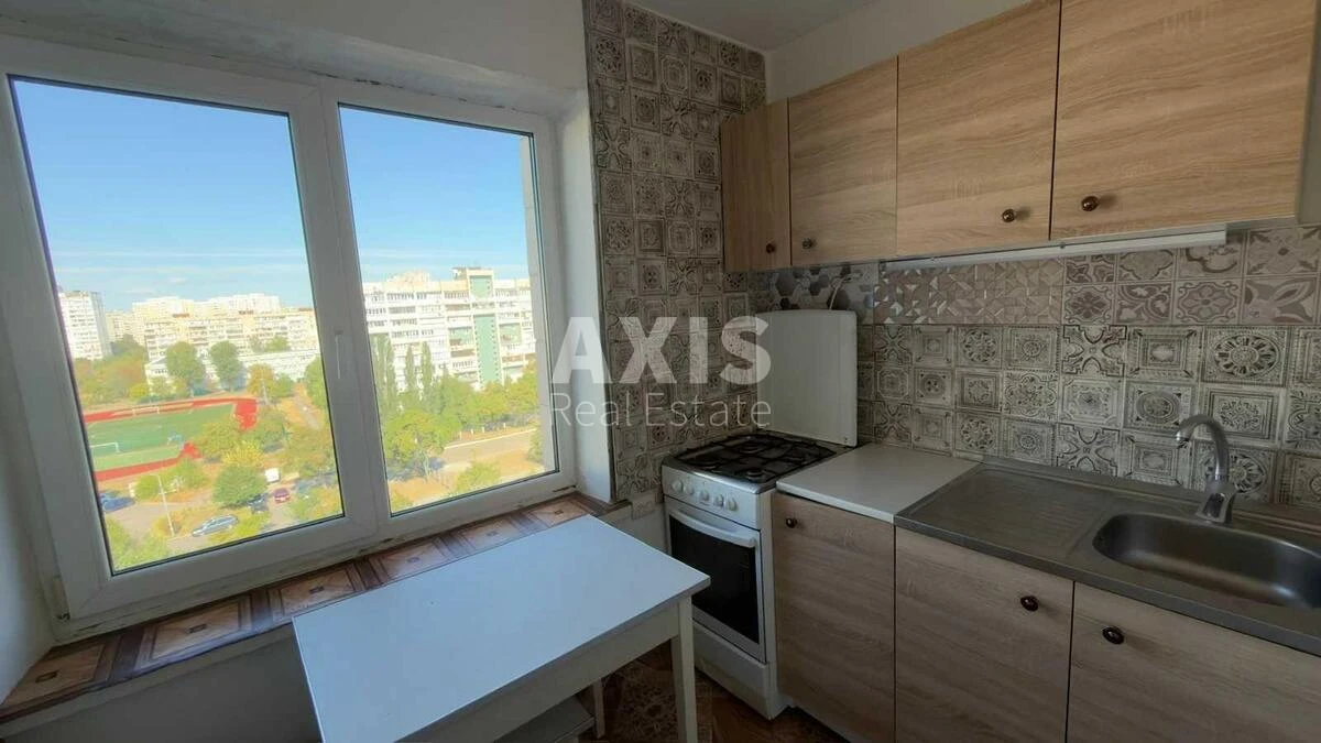 1k apartment pr-t Chervonoyi Kalyny fifty-five A70821