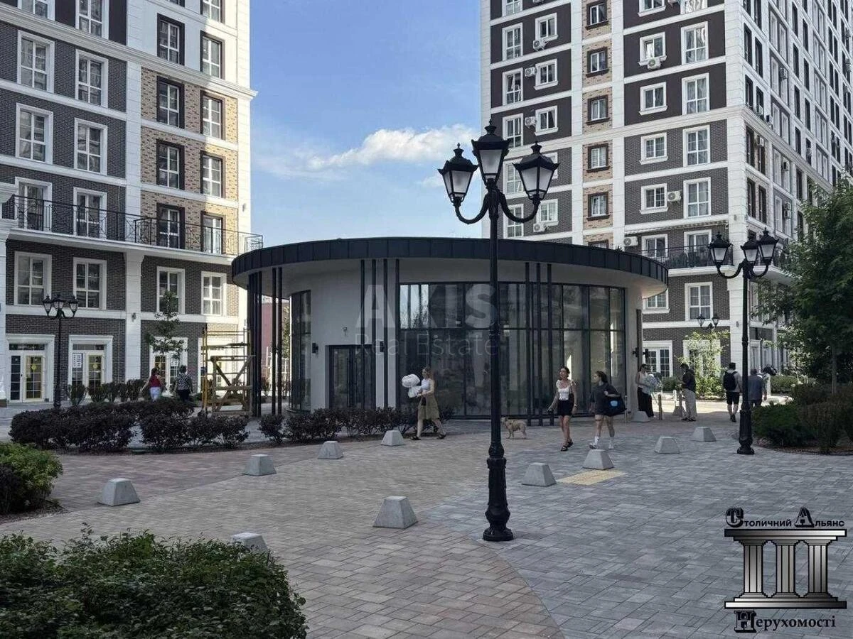 Объект торговли ул. Михаила Максимовича 26, 41м2698353