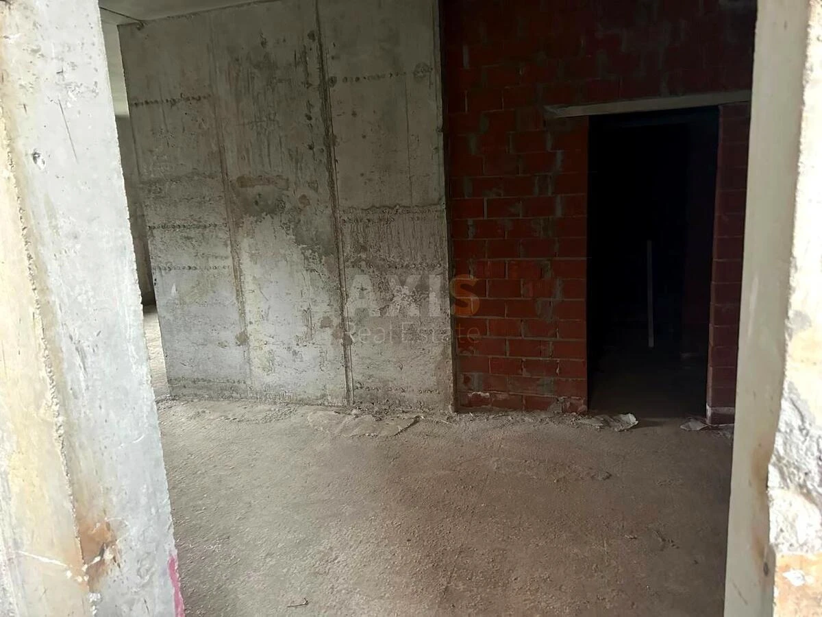 Trade object vul. Metrologichna 25, 80m2648004