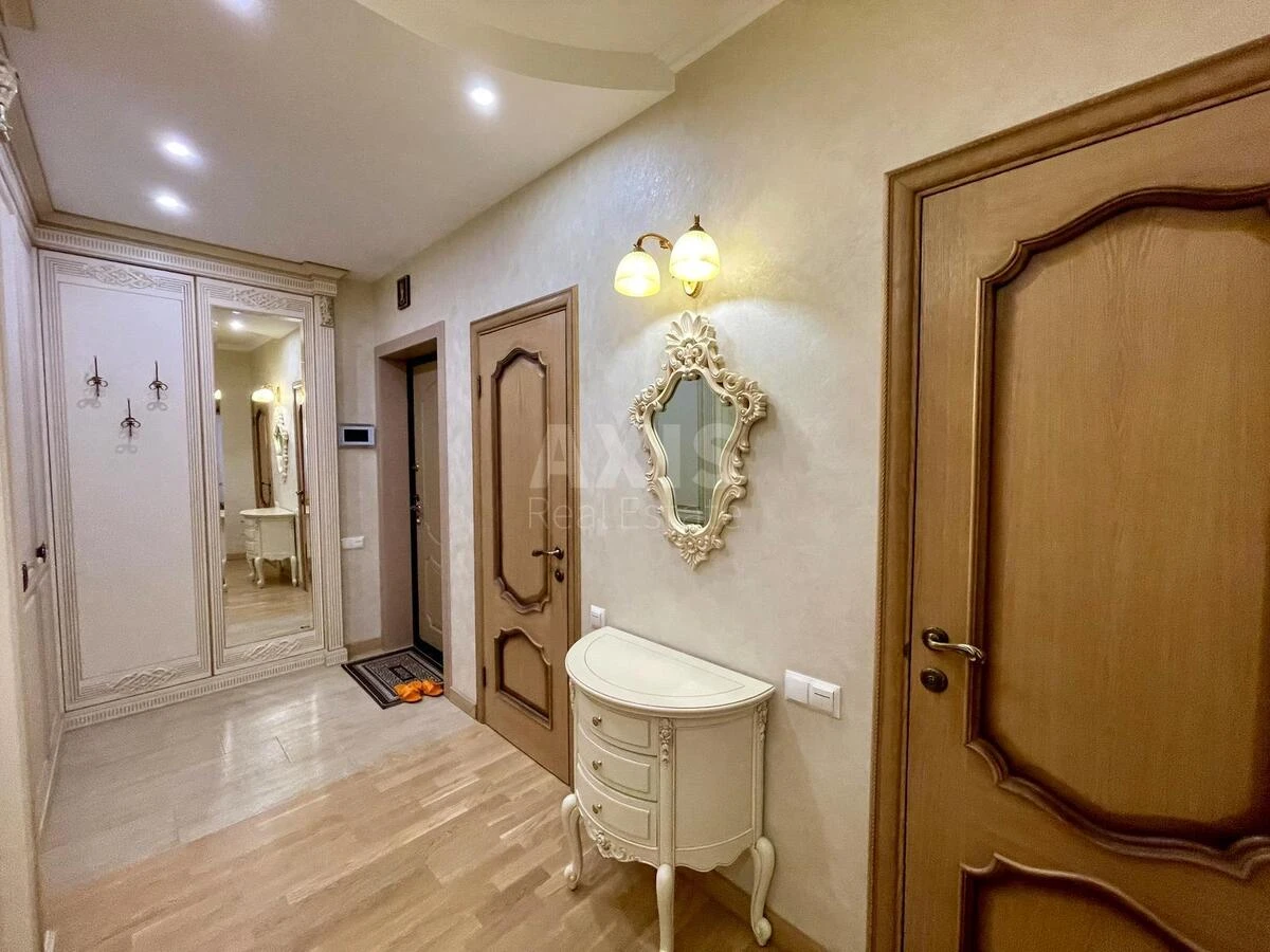 2k apartment vul. Bakyns'ka 37Д6665113