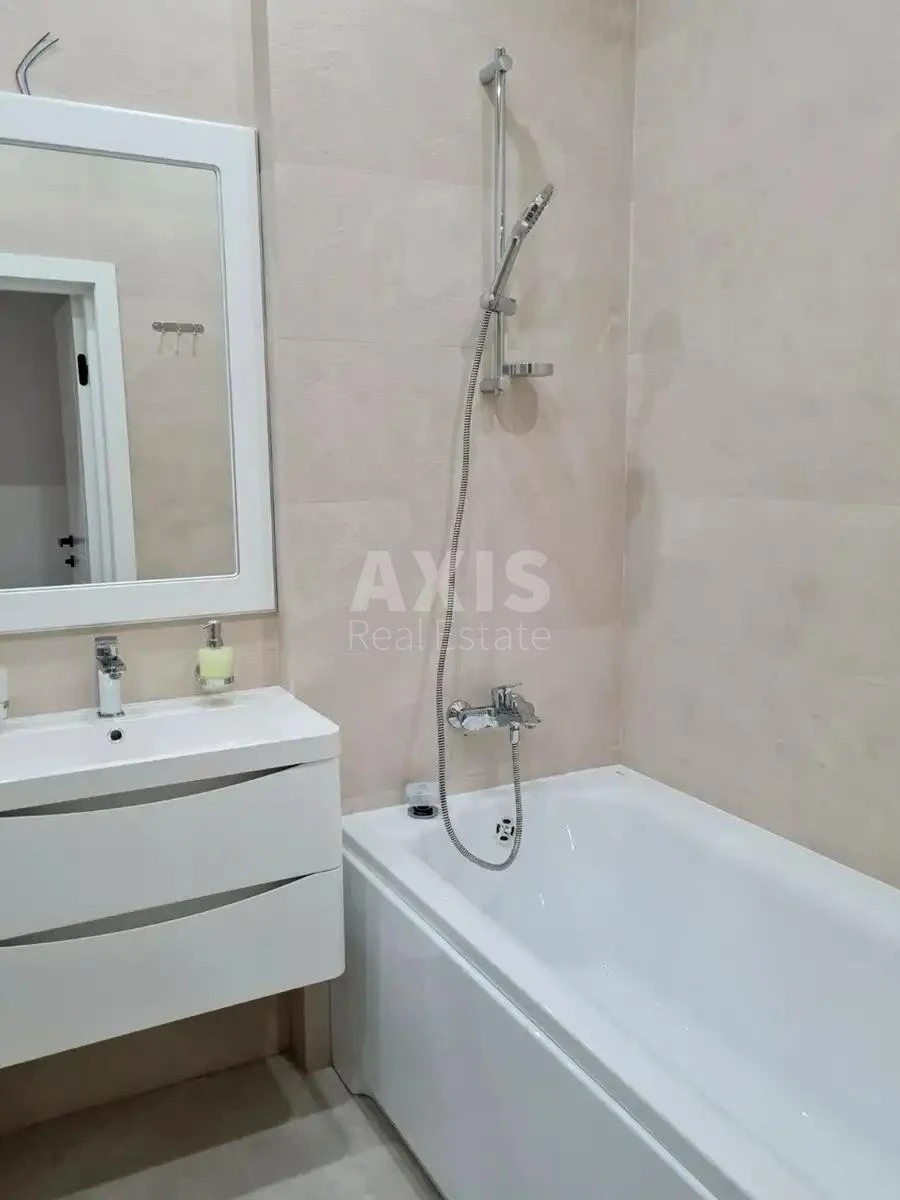 3k apartment pr-t Berestejskij 42717069