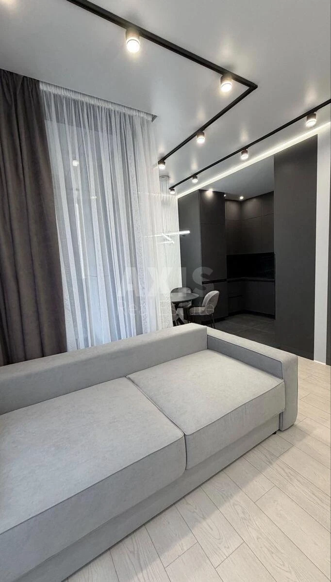 3k apartment vul. Gareta Dzhonsa 8715367