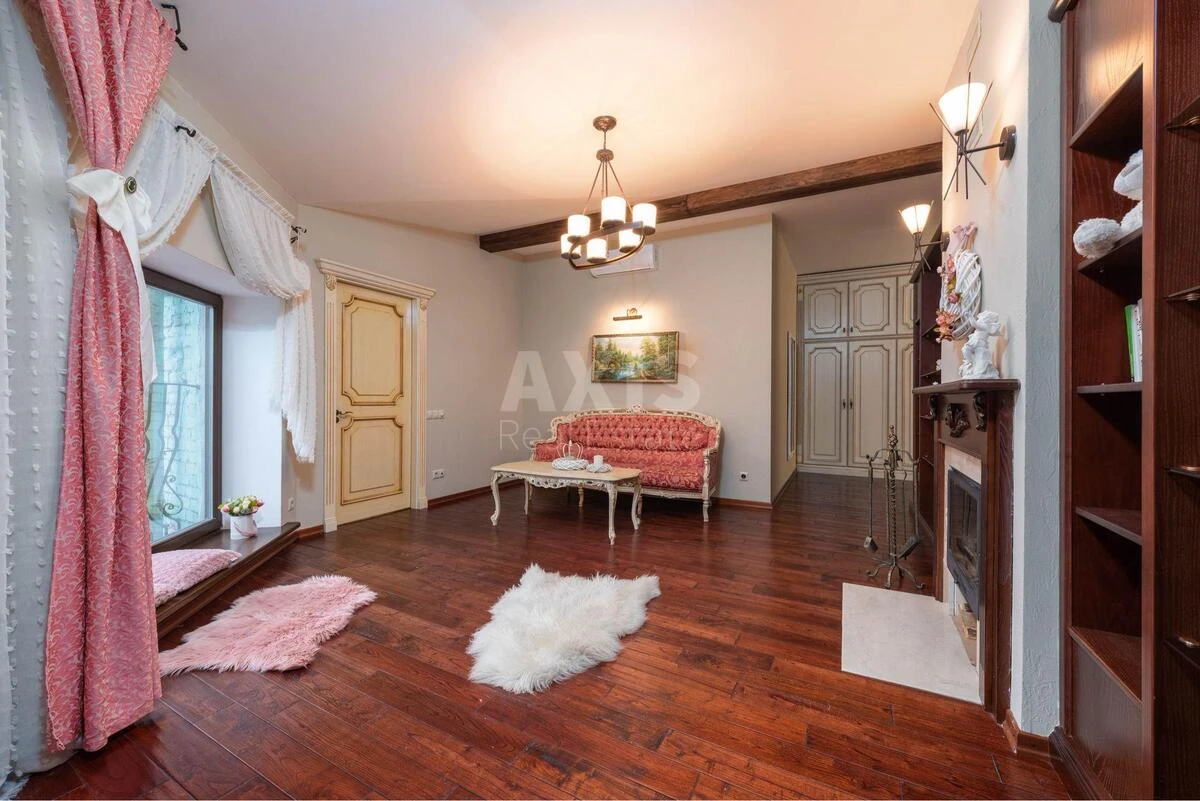 5k apartment vul. Antonovycha 87009019