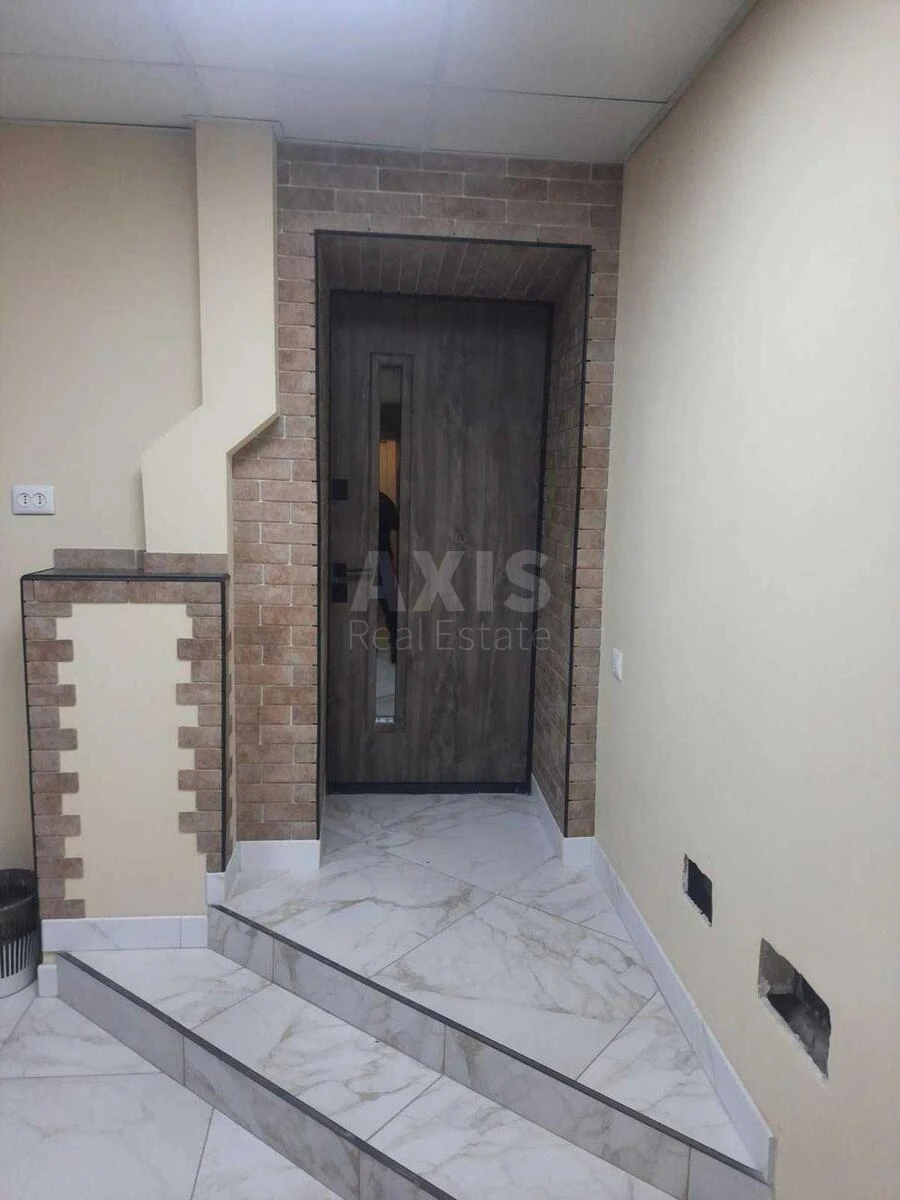 Office vul. Pervomajs'kogo Leonida 9А, 209m2686673