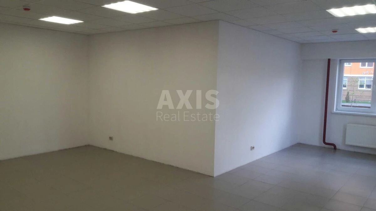 Trade object pr-t Komarova Kosmonavta 46В, 49m2554575