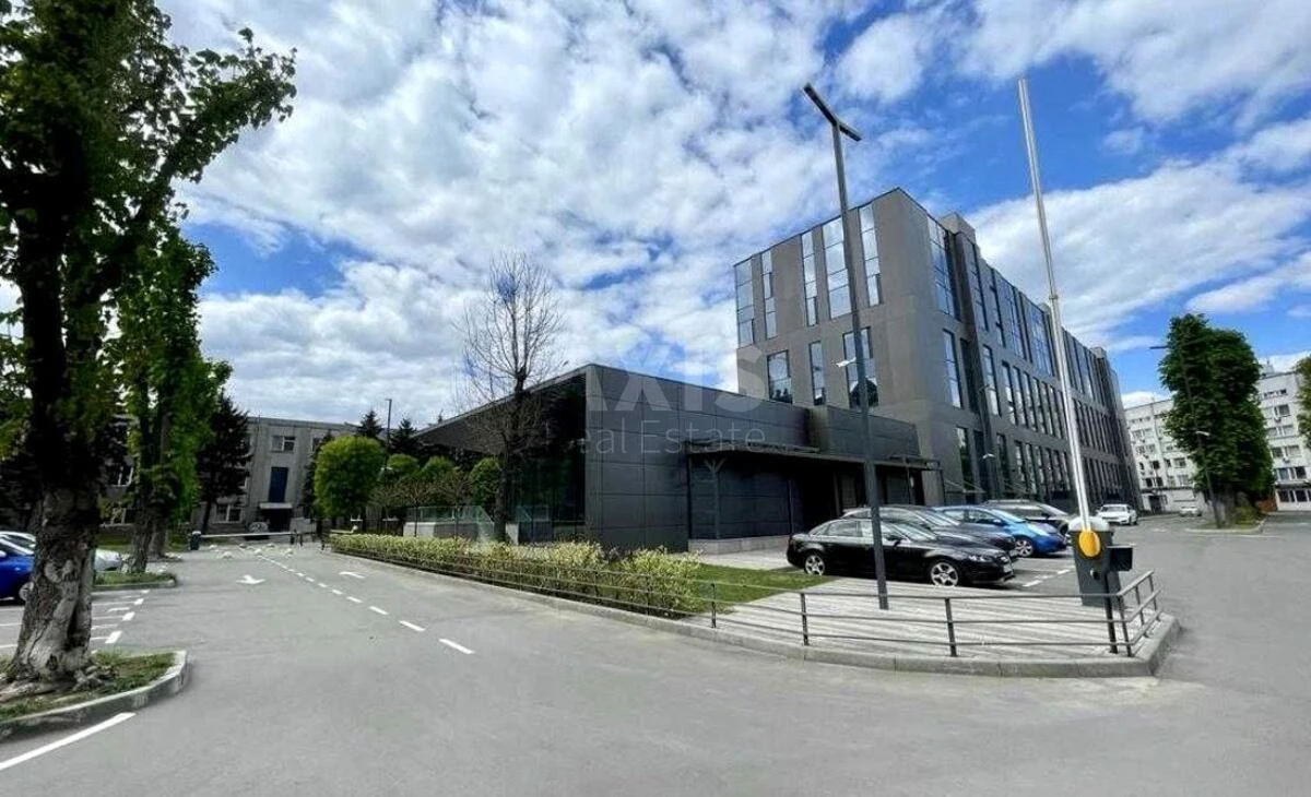 Office pr-t Berestejskij 111, 432m2657612