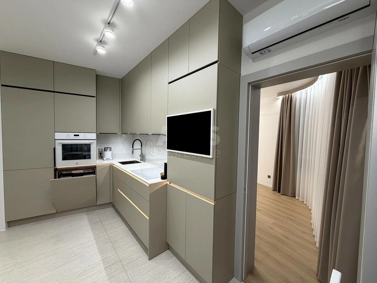 1k apartment vul. Prychal'na 10689910