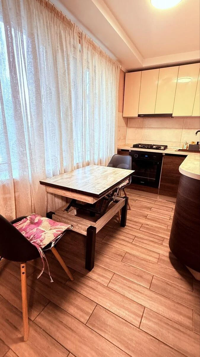 2k apartment pr-t Berestejskij 88/2690600