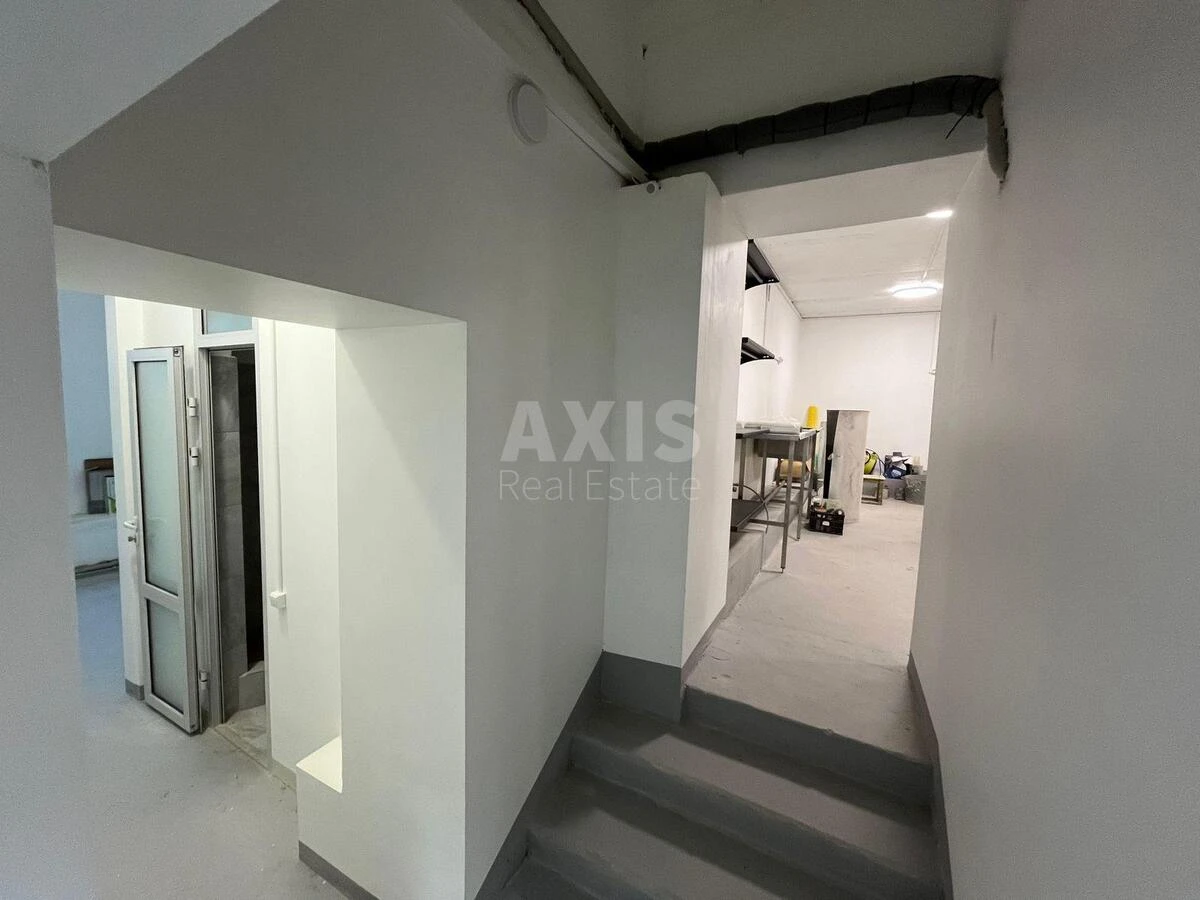 Office pr-t Nauky 34, 140m2526005