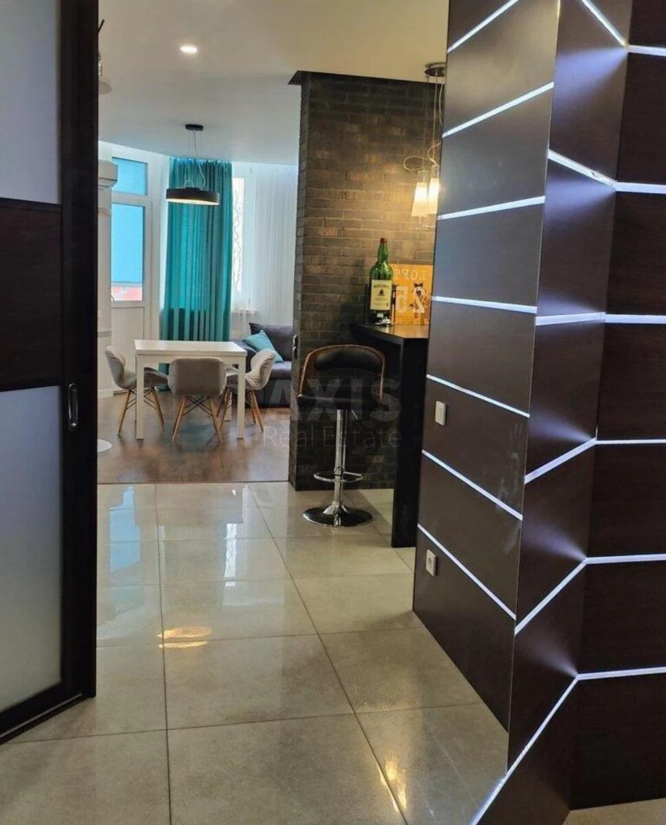 2к квартира ул. Мейтуса Композитора 4569999