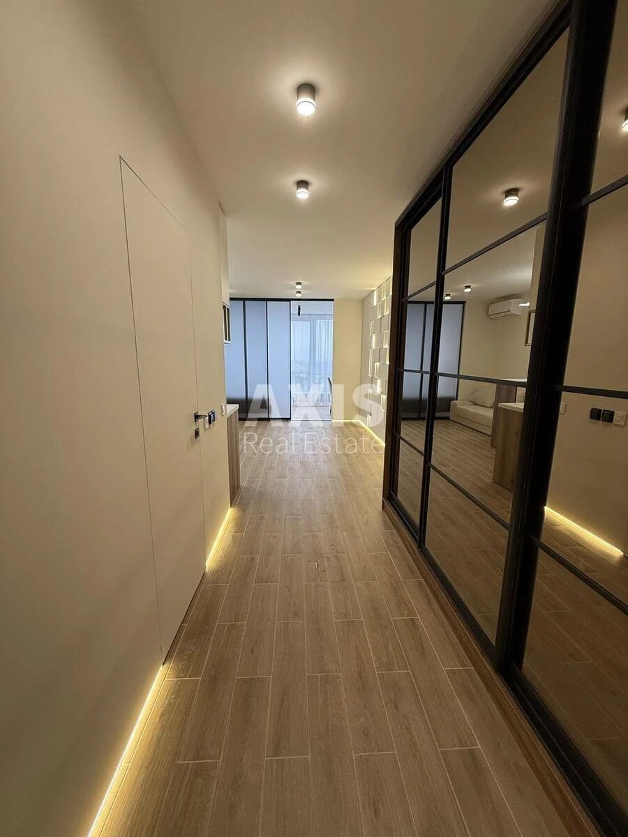 2k apartment vul. Oleha Mudraka 16633614