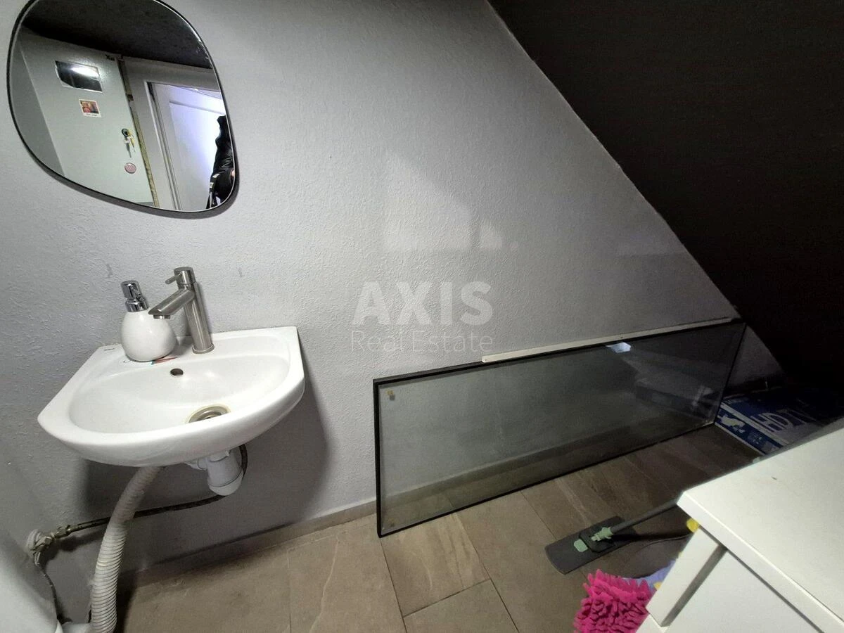 Office prov. Radystiv 14, 14m2677339