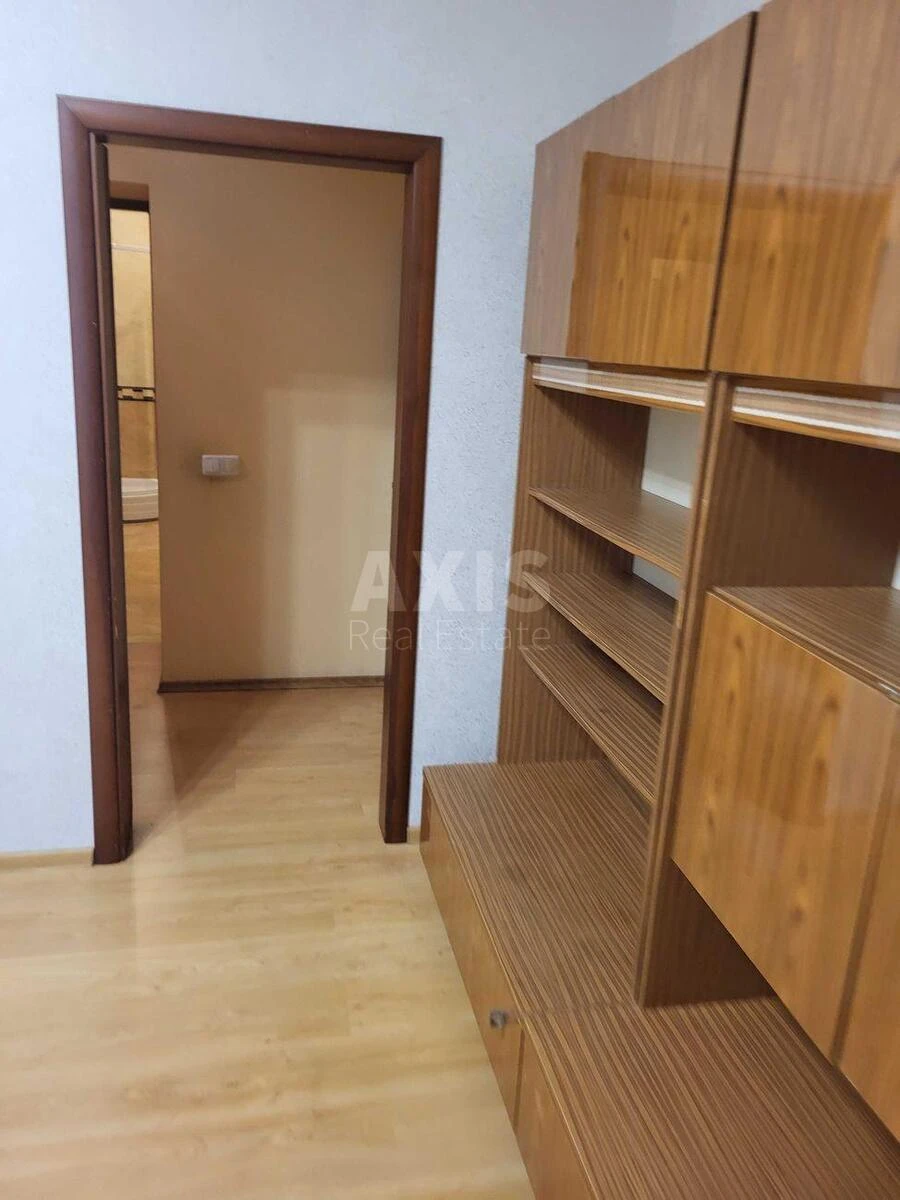 3к квартира пр-т Владимира Ивасюка 26А6777016